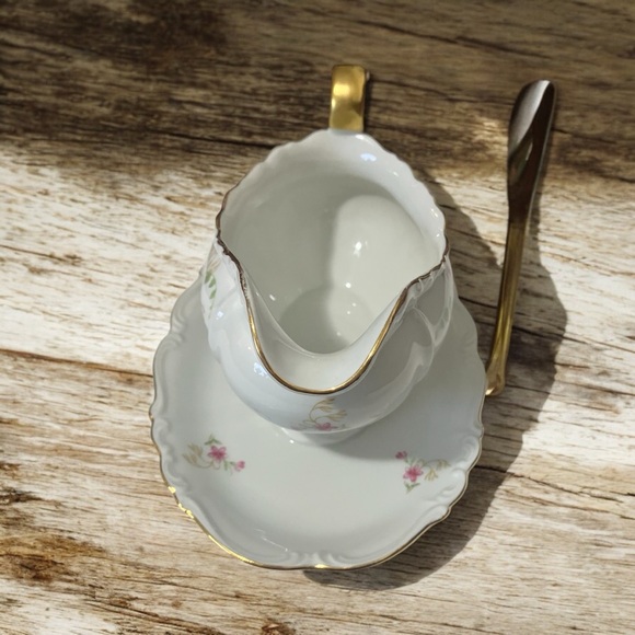 Vintage Edelstein Bavarian Maria Theresia Bianca Pattern 80 yr Anvsry Gravy Bowl - Picture 11 of 14